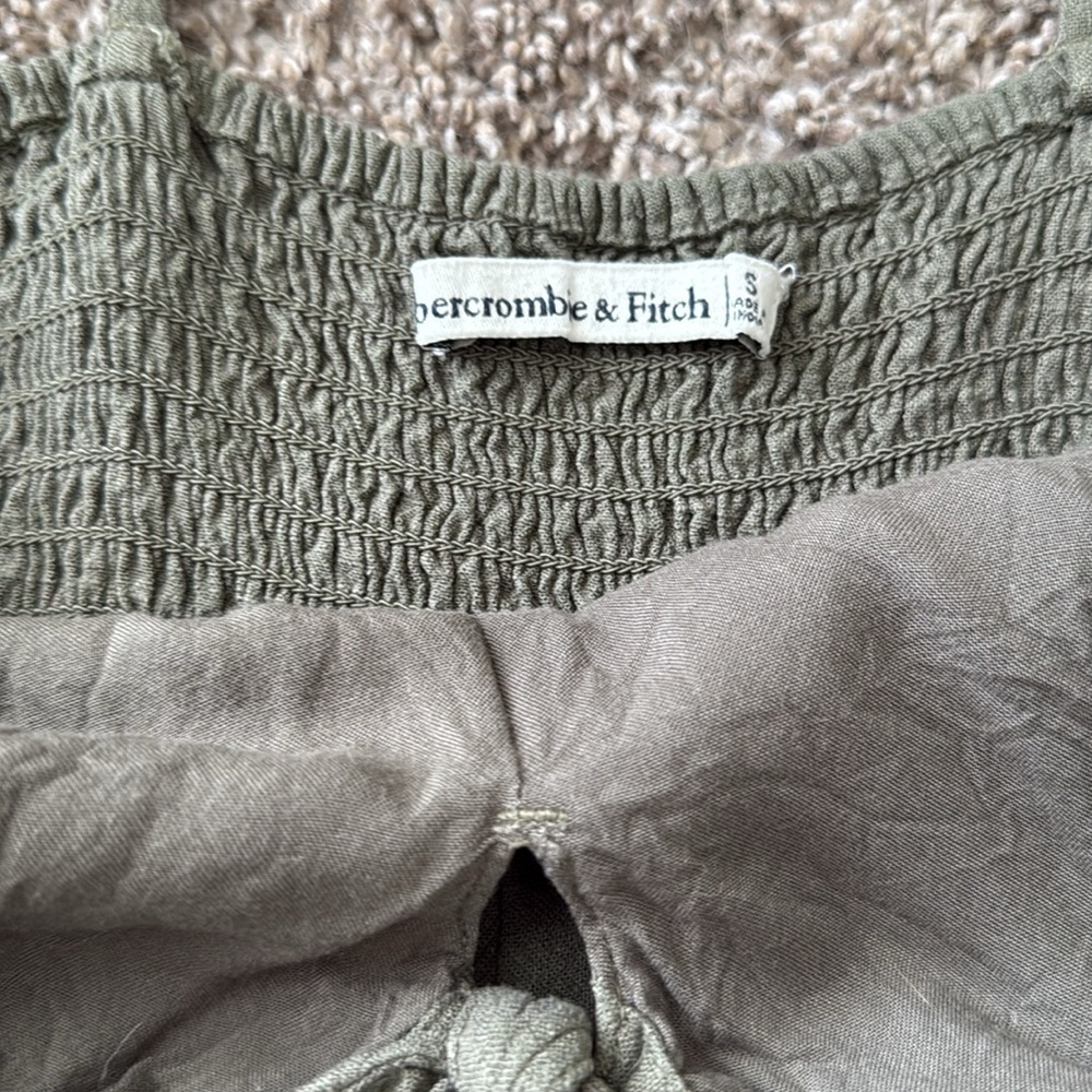 Abercrombie & Fitch Olive Jumpsuit - Picture 4 of 5